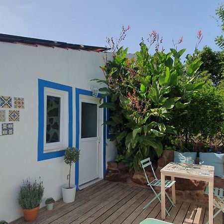 Beautiful House In Stunning Nature, 22 Minutes From Beaches, 5 Minutes To Lake, Air Condition Cool And Heat, And Very Fast Internet In All Rooms, Dishwasher, Washing Machine And Induction Cooking Silves Oda fotoğraf